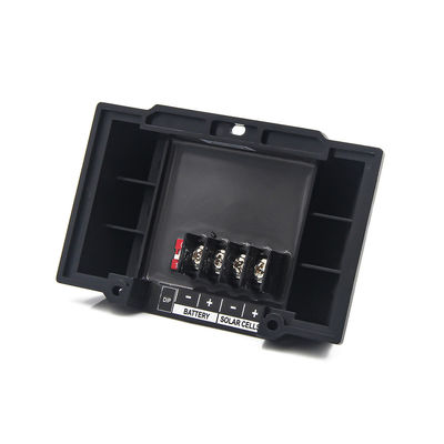 Goede prijs 12A 12V 24V Smart PWM Solar Charge Controller Manual LiFePO4 Battery Compatibel online