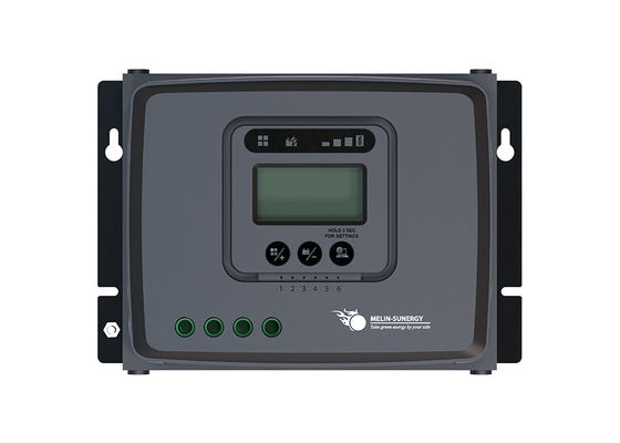 IP43 Kleine grootte 30 ampere MPPT zonneladingscontroller voor Lifepo4 batterijen